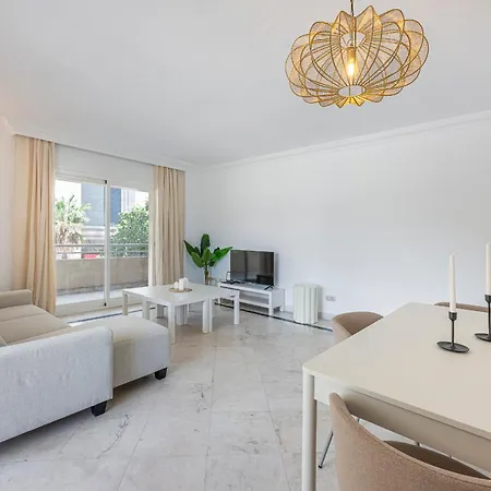 Puerto Banus Luxury Apartment, Golden Mile Marbella