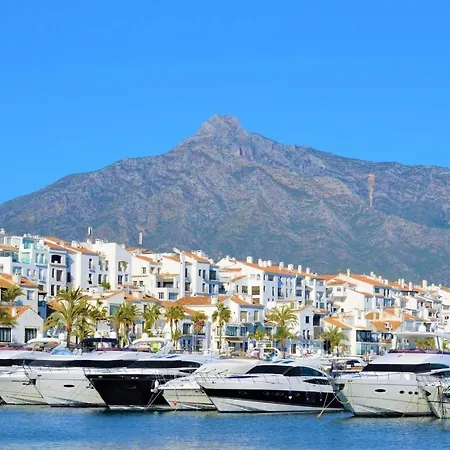 Puerto Banus Luxury Apartment, Golden Mile * Marbella